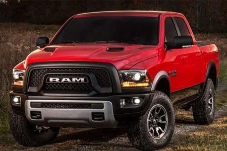 2017-ram-1500-compare-maclin-ford.jpg
